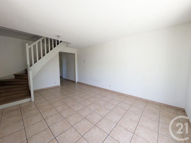 Appartement F3 à vendre - 3 pièces - 57.67 m2 - RUMILLY - 74 - RHONE-ALPES - Century 21 Cd Immo