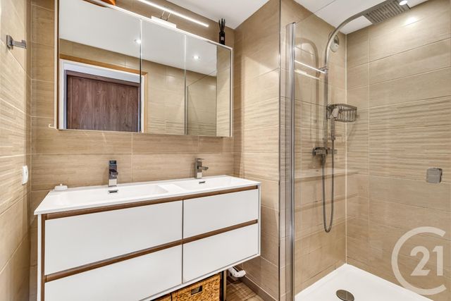 Appartement T4 à vendre - 4 pièces - 101.95 m2 - LA BALME DE SILLINGY - 74 - RHONE-ALPES - Century 21 Cd Immo