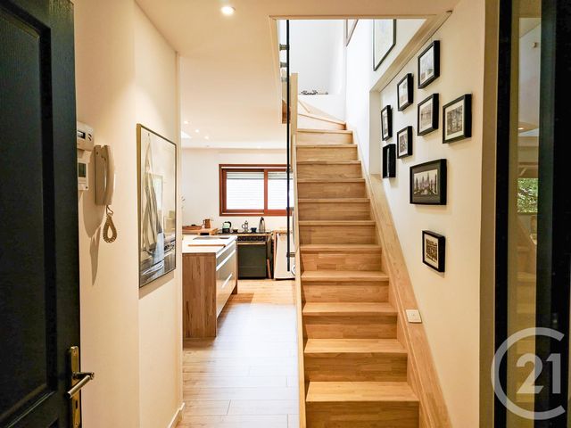 Appartement Duplex à vendre - 4 pièces - 103.33 m2 - TALLOIRES MONTMIN - 74 - RHONE-ALPES - Century 21 Cd Immo