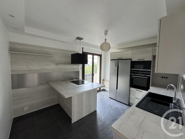 Appartement F5 à vendre - 5 pièces - 105.95 m2 - ANNECY - 74 - RHONE-ALPES - Century 21 Cd Immo