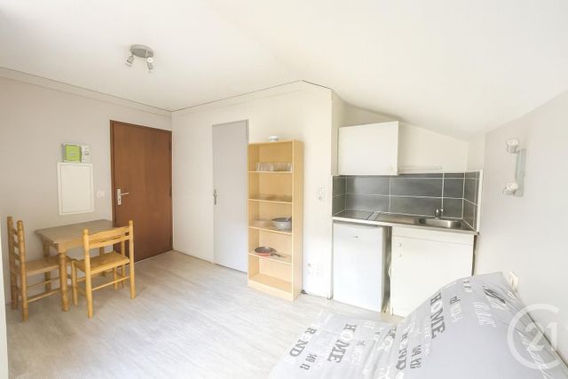 Appartement F1 à vendre - 1 pièce - 13.72 m2 - ANNECY - 74 - RHONE-ALPES - Century 21 Cd Immo