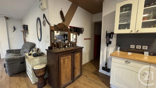 Appartement T4 à vendre - 4 pièces - 61.3 m2 - ST OURS - 73 - RHONE-ALPES - Century 21 Cd Immo