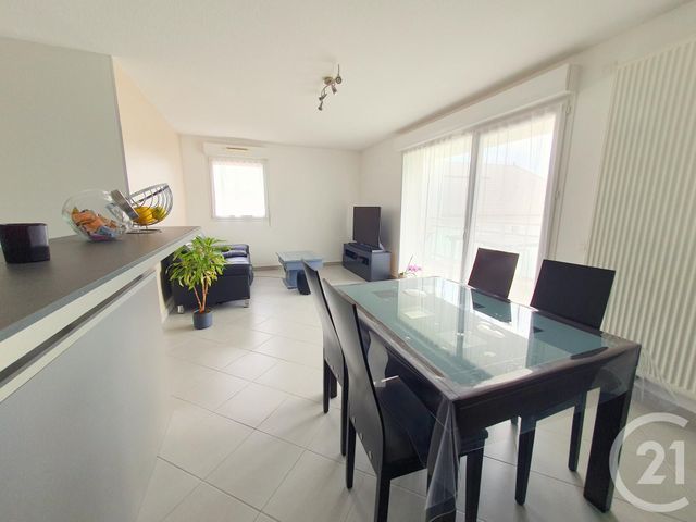 Appartement F3 à vendre - 3 pièces - 60.84 m2 - RUMILLY - 74 - RHONE-ALPES - Century 21 Cd Immo