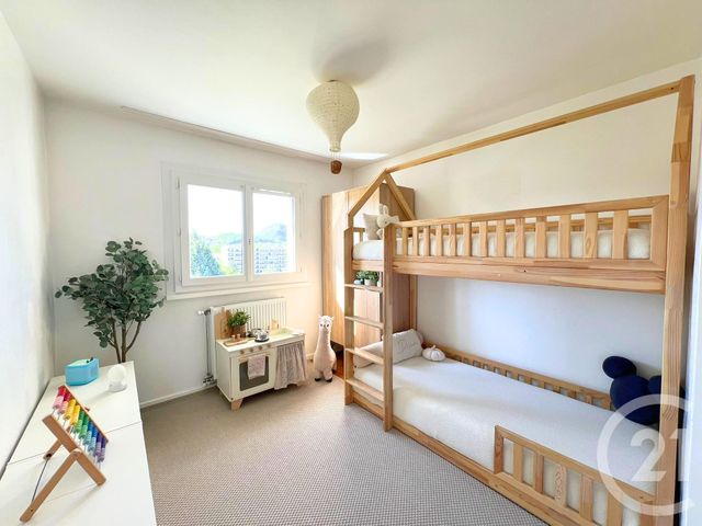 Appartement F3 à vendre - 3 pièces - 63.0 m2 - MEYTHET - 74 - RHONE-ALPES - Century 21 Cd Immo