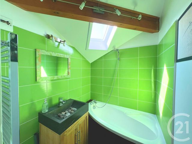 Appartement F3 à vendre - 3 pièces - 70.0 m2 - CRAN GEVRIER - 74 - RHONE-ALPES - Century 21 Cd Immo